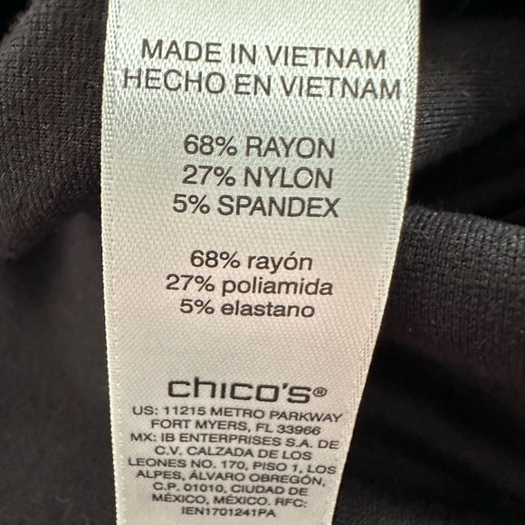 Chico's size 2 Black Straight Leg Pants - Picture 5 of 5